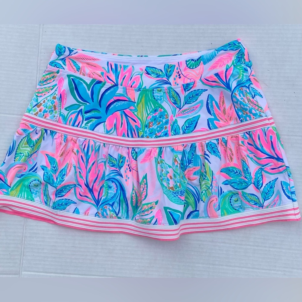 Lilly Pulitzer Luxletic Dara XS
Skort  Toucan Do It Better Athletic Tennis 🩵✨💝✨